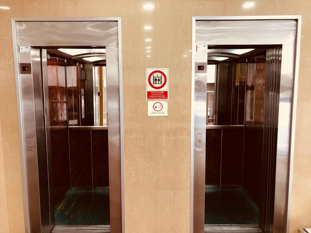 Hotel Anfora 멜리야 외부 사진